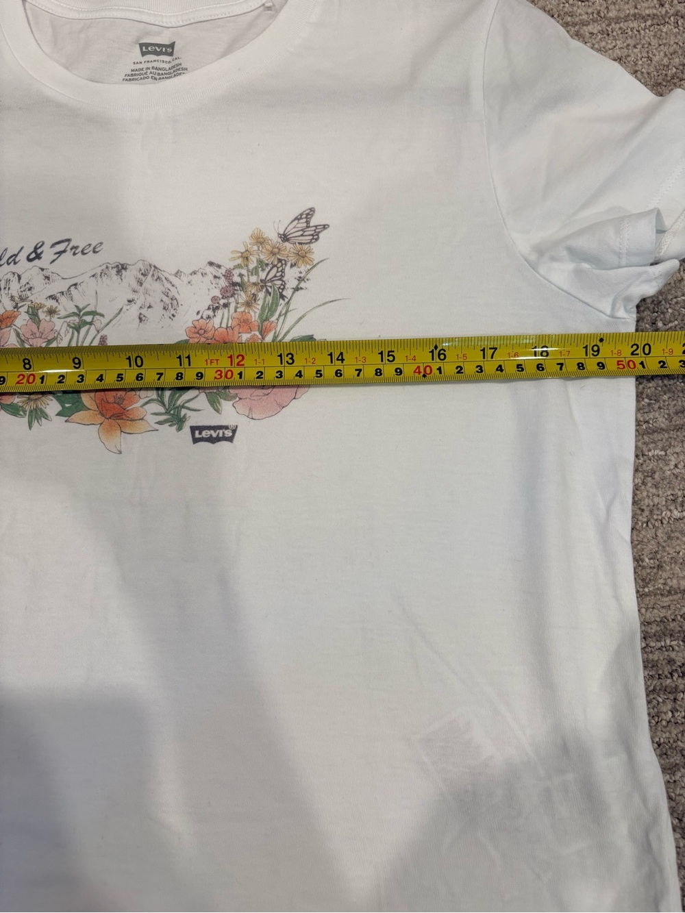 Levi's White Short-Sleeve Floral 'Wild & Free' Tee 100% Cotton - Picture 6 of 7